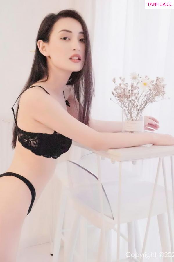 程慧娴  [XiuRen]高清写真图 2021.02.25 No.3137 陈舒羽第7张图片